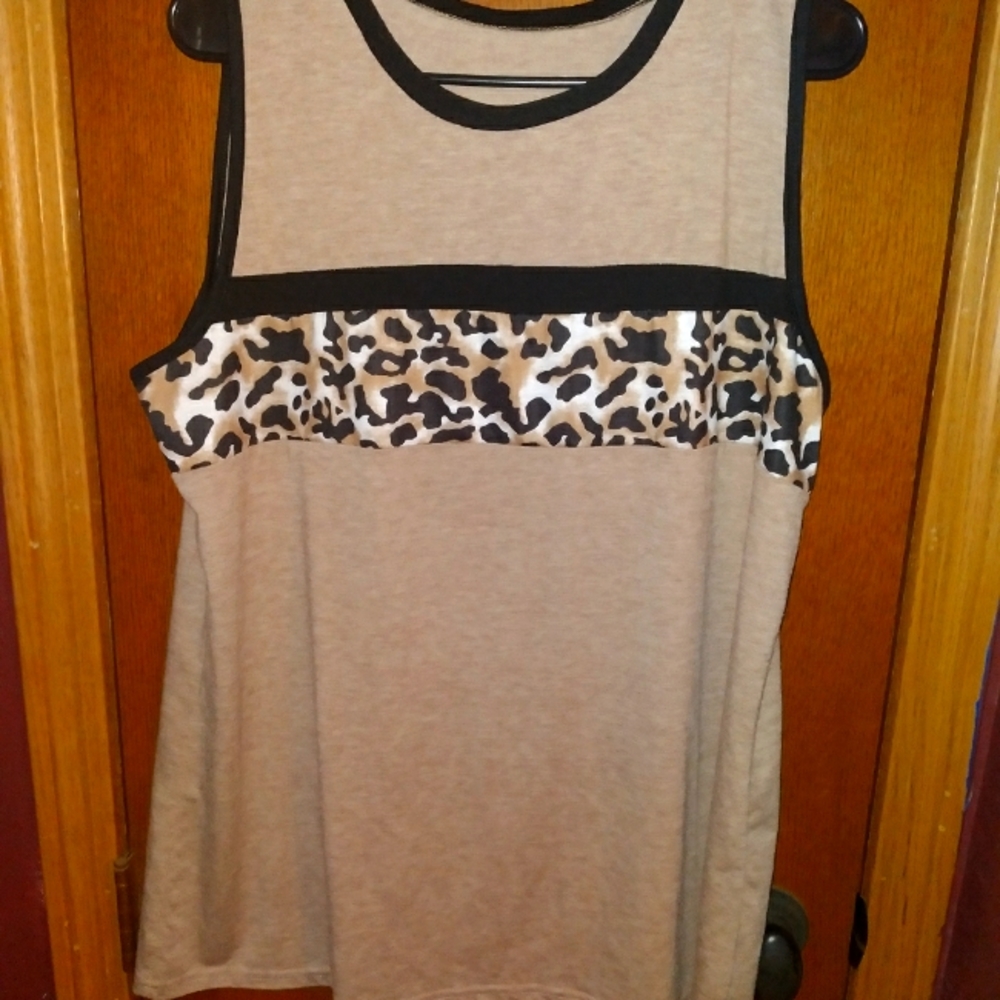 NWOT Cheetah SHEIN Tank